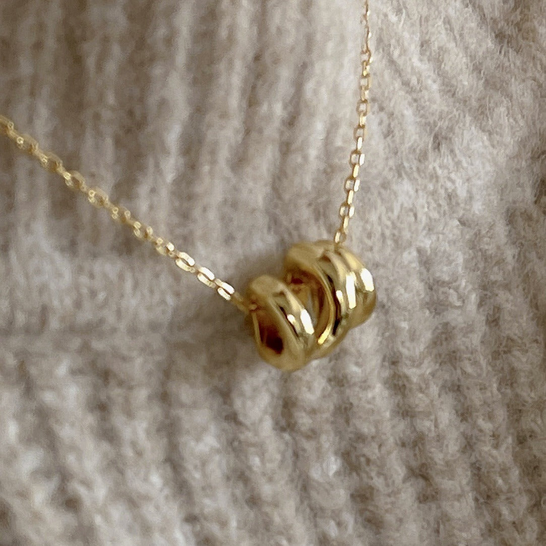 Amora Necklace