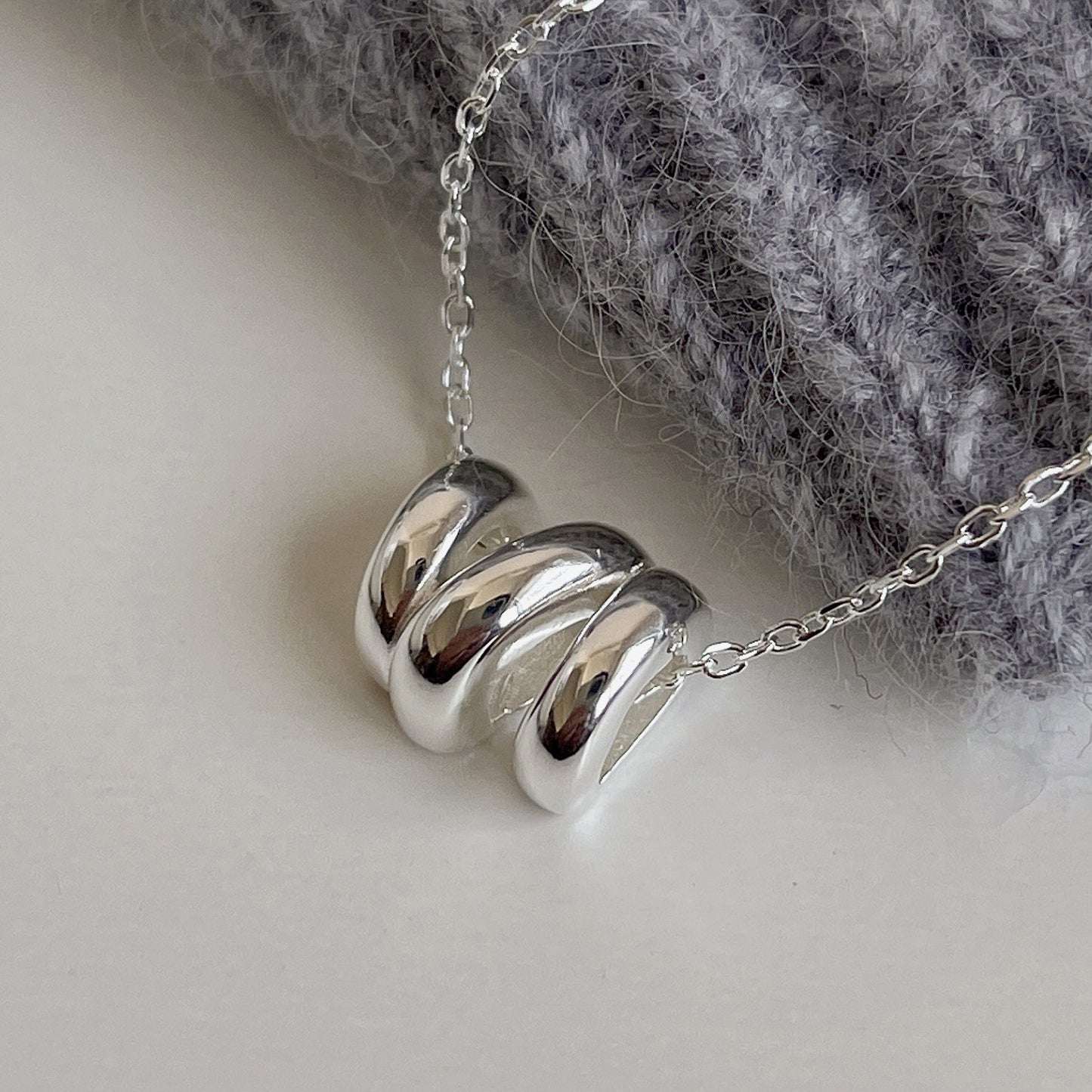 Amora Necklace