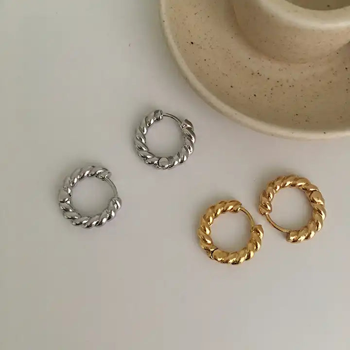 Judy Hoops