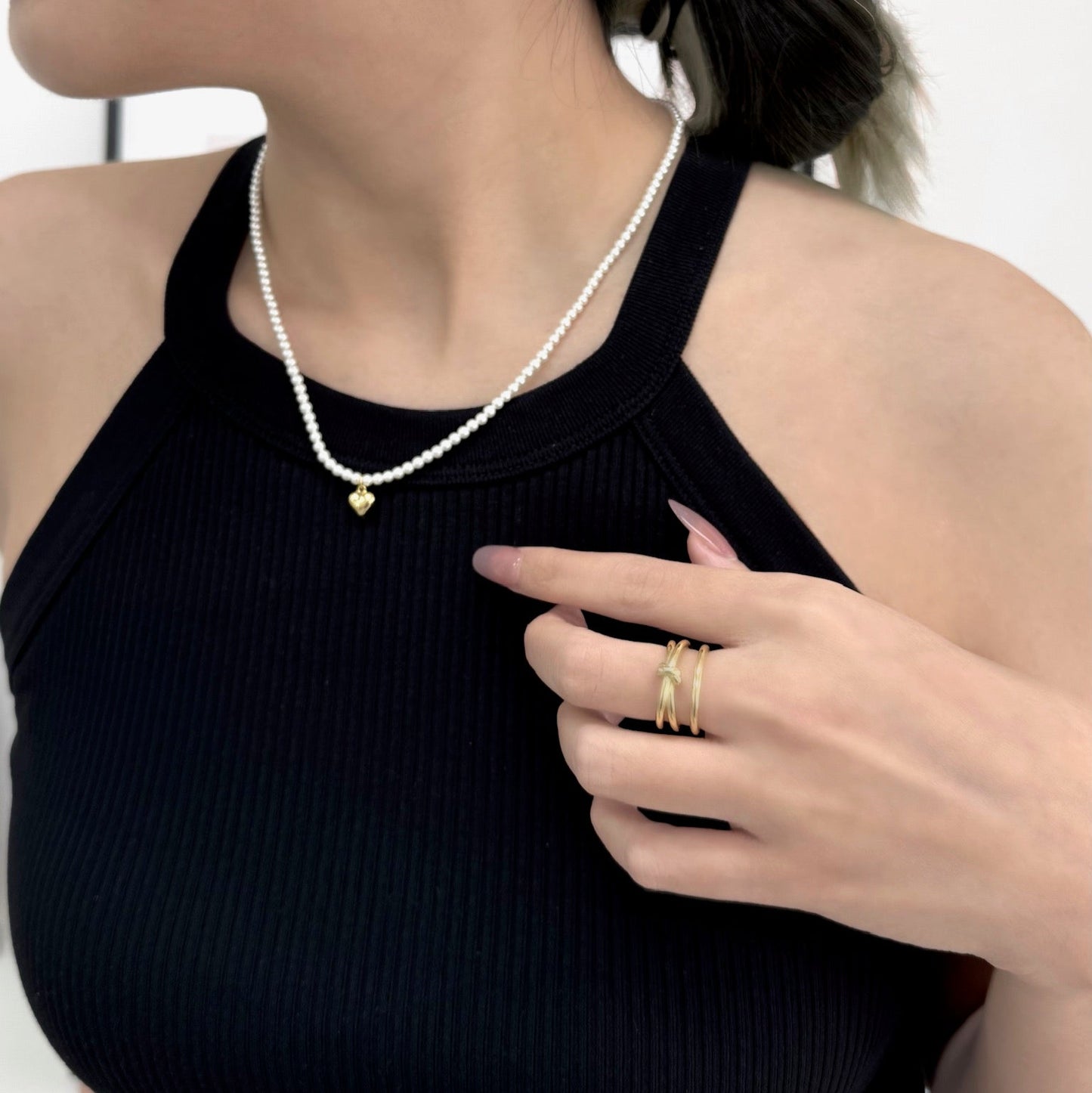 Belle Necklace