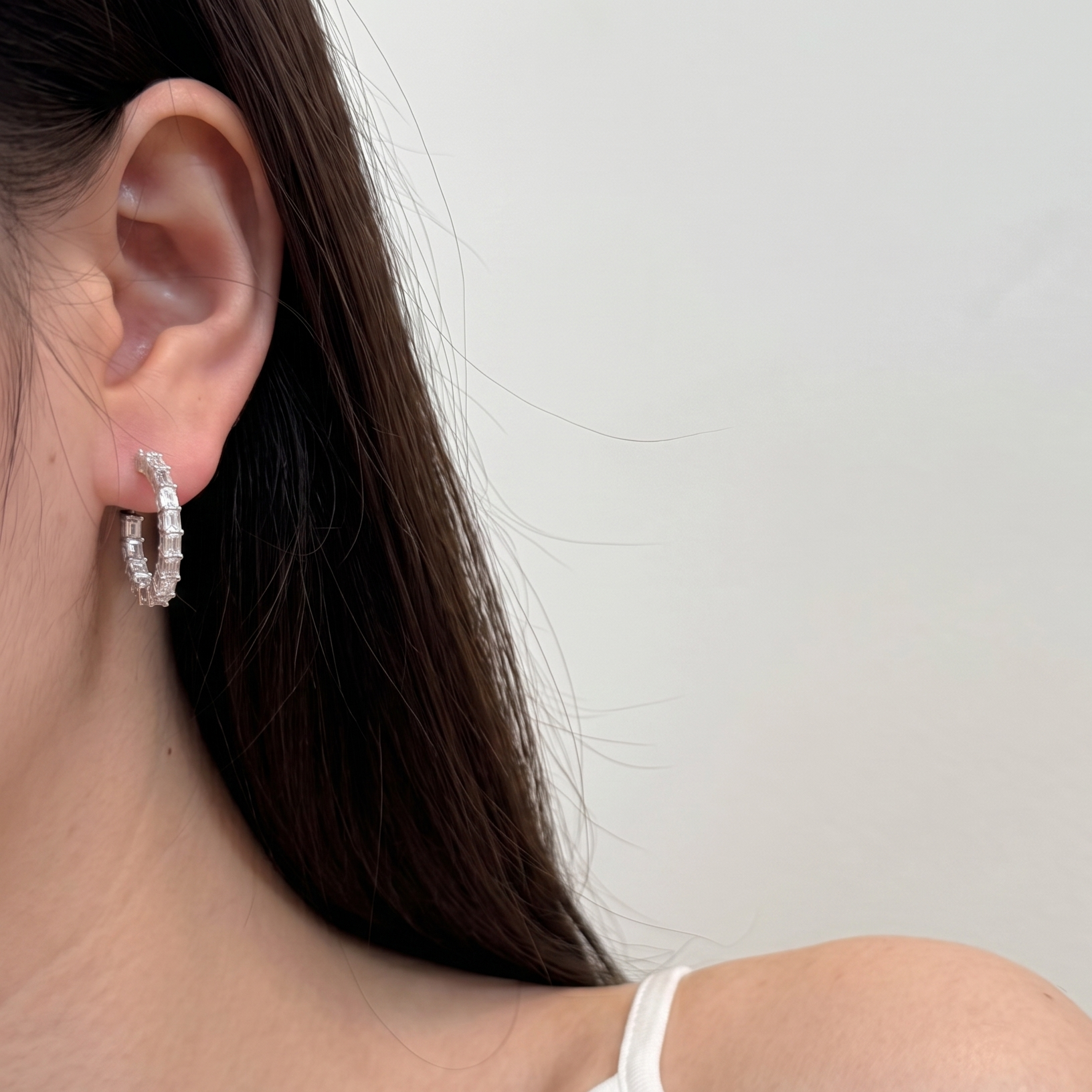 Vela Hoop Earrings