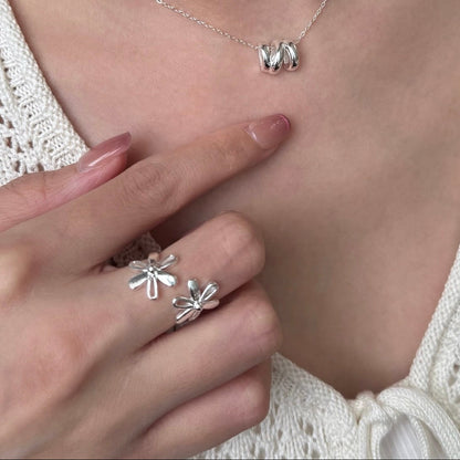 Daisy Ring