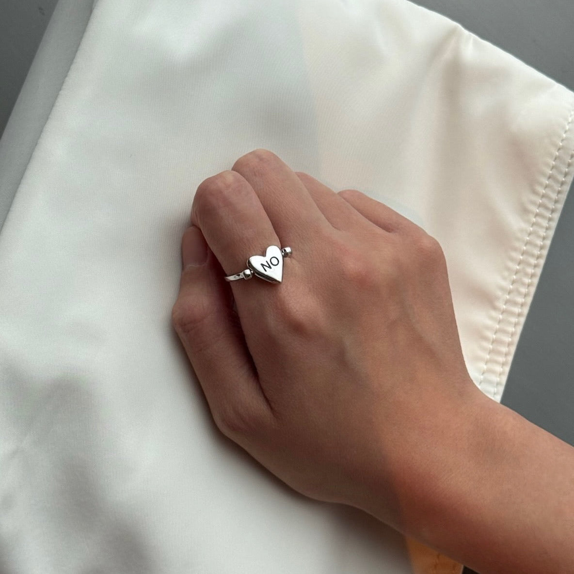 Yes No Ring