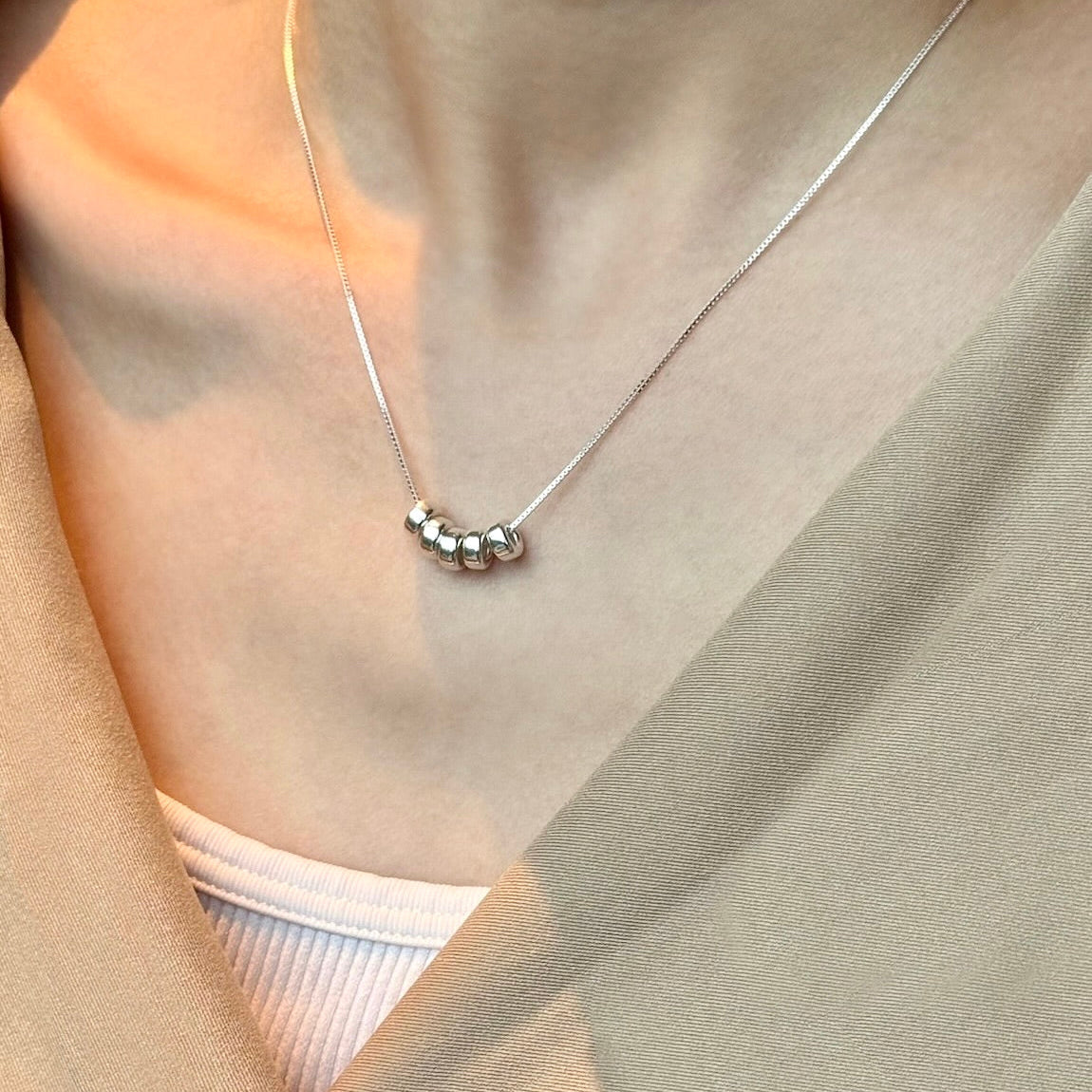 Thea Necklace