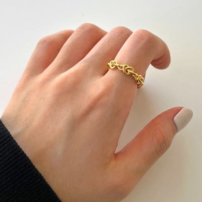Cora Ring